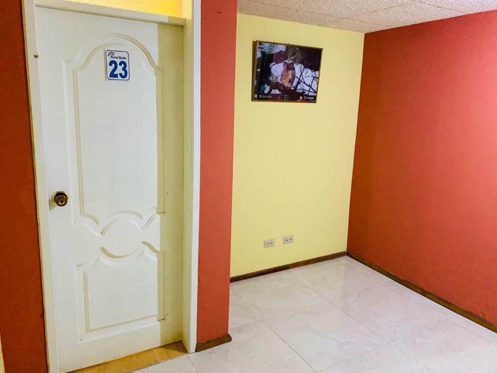 Hostal Rosita Latacunga Exterior foto
