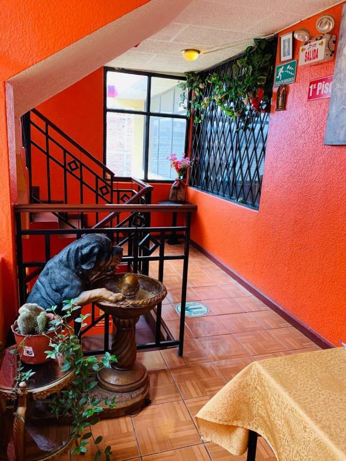 Hostal Rosita Latacunga Exterior foto